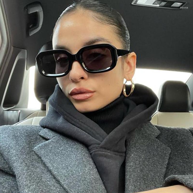 Sunglasses Rectangle Trendy Vintage Small Square Black Sun Glasses For Female Brand Designer Fashion Luxury Eyeware
Sunglasses Rectangle Trendy Vintage Small Square Black Sun Glasses For Female Brand Designer Fashion Luxury Eyeware