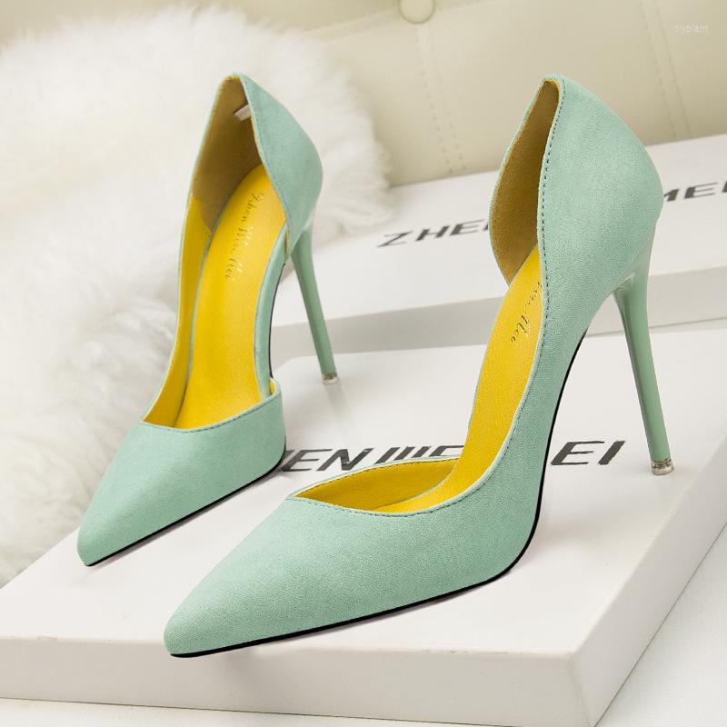 Dress Shoes Korean Version Fashion Simple Thin Heels High Suede To Show Pointed Side Sexy Hollow Women'S Single ShoesDress, Black
Dress Shoes Korean Version Fashion Simple Thin Heels High Suede To Show Pointed Side Sexy Hollow Women'S Single ShoesDress, Black