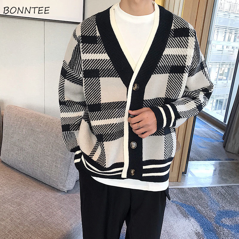 Men's Jackets Cardigan Men Spring Korean Style Simple Design Plaid Knitting Retro Casual Unisex Vneck Loose Vintage Quality Sweater Chandails 220826, Black
Men's Jackets Cardigan Men Spring Korean Style Simple Design Plaid Knitting Retro Casual Unisex Vneck Loose Vintage Quality Sweater Chandails 220826, Black