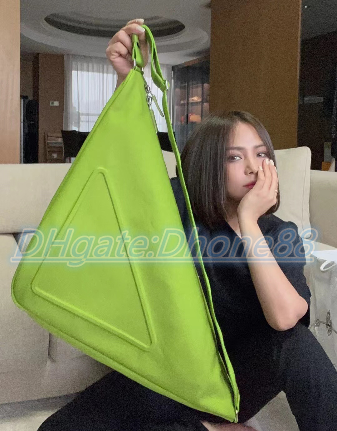7A quality triangle Nylon bag Luxury Designer Canvas mens womens Wallet large handbags tote high capacity famous clutch Shoulder Crossbody Hobo Linen bag hangbag, Blue
7A quality triangle Nylon bag Luxury Designer Canvas mens womens Wallet large handbags tote high capacity famous clutch Shoulder Crossbody Hobo Linen bag hangbag, Blue
