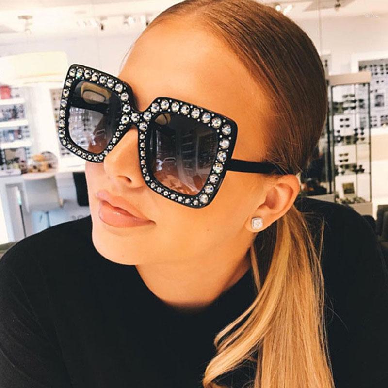 Sunglasses Oversized Diamond Women's Luxury Big Square Rhinestone Vintage Fashion Crystal Shades Glasses Eyewear
Sunglasses Oversized Diamond Women's Luxury Big Square Rhinestone Vintage Fashion Crystal Shades Glasses Eyewear