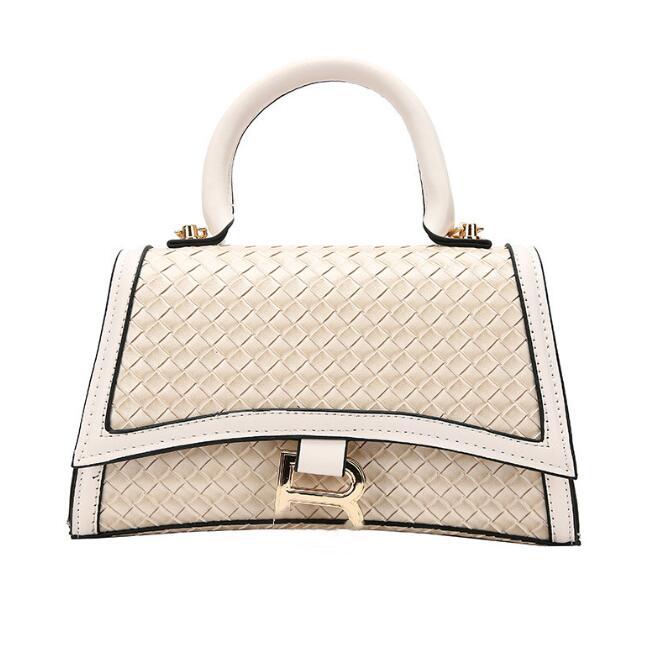 Women's Fashionable Underarm Bag Single Shoulder Baguette Retro Style Fashion Stone Pattern Messenger Bag, As pic
Women's Fashionable Underarm Bag Single Shoulder Baguette Retro Style Fashion Stone Pattern Messenger Bag, As pic