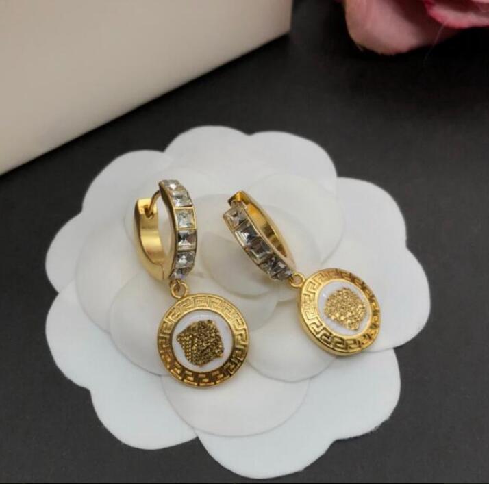New Designed Dangle women Earrings studs Medusa Portrait Tassel Ladies hoops Designer Jewelry E11d
New Designed Dangle women Earrings studs Medusa Portrait Tassel Ladies hoops Designer Jewelry E11d