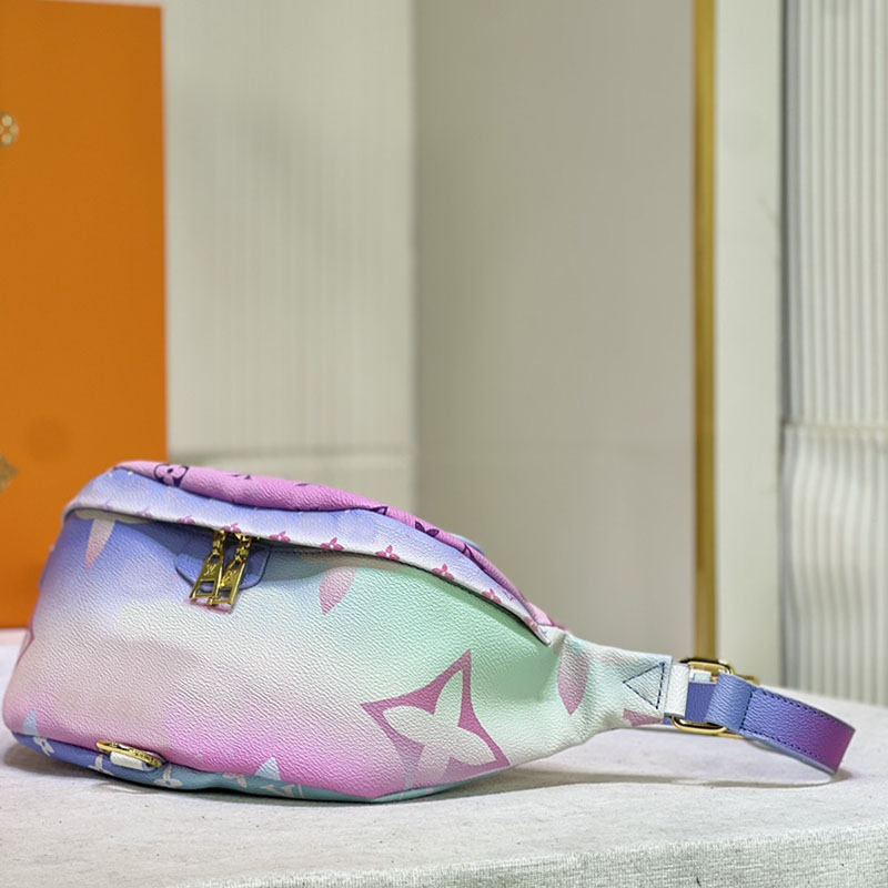 Luxurys Designers BUM Bag Women men Bum Bags Belt Waist Purses Chest Fashion Crossbody Woman Cross Body Handbags Monograms Genuine Leather Lady Shoulder Purse, Please choose your favorite color
Luxurys Designers BUM Bag Women men Bum Bags Belt Waist Purses Chest Fashion Crossbody Woman Cross Body Handbags Monograms Genuine Leather Lady Shoulder Purse, Please choose your favorite color