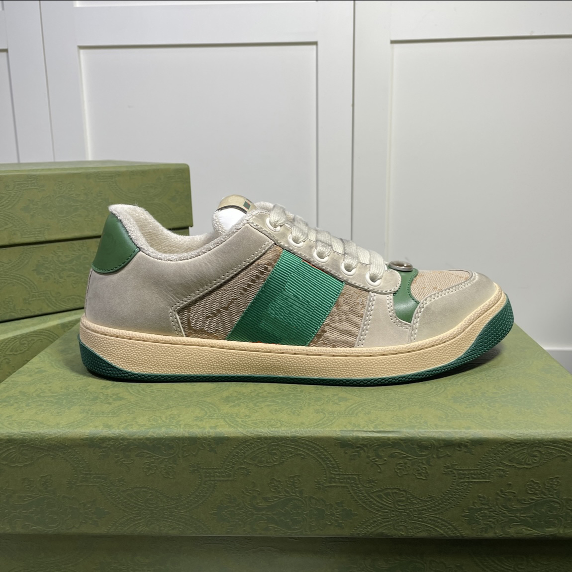 Screener Sneakers Casual Shoes Designer Dirty Beige Butter Women Men Running Sneaker Vintage Leather Fashion Classic Red Green Stripe Shoe Size 35-46, 23
Screener Sneakers Casual Shoes Designer Dirty Beige Butter Women Men Running Sneaker Vintage Leather Fashion Classic Red Green Stripe Shoe Size 35-46, 23