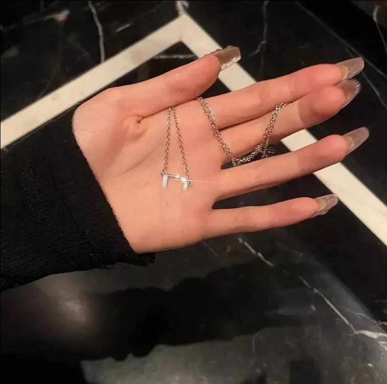 925silver designer jewelry necklaces gold chain luxury heart for mens womens bijoux
925silver designer jewelry necklaces gold chain luxury heart for mens womens bijoux
