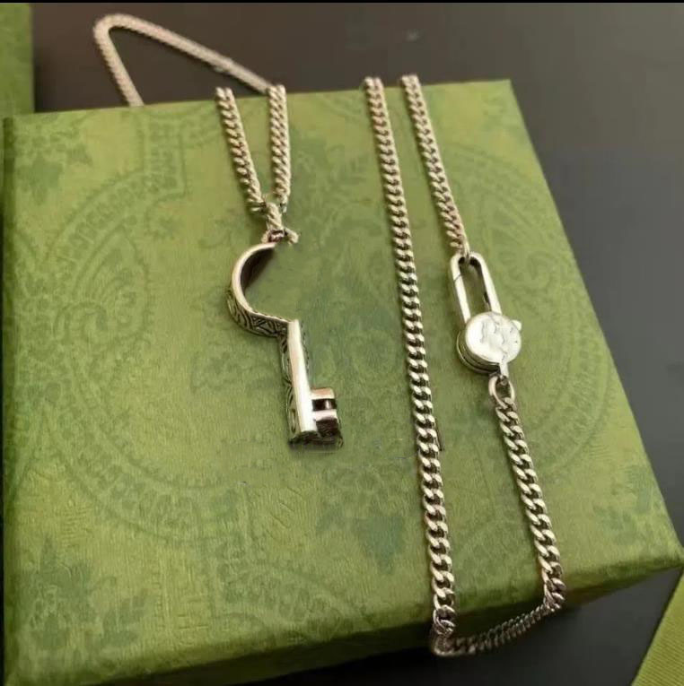 925 Silver vine carved key necklace designer jewelry necklaces gold chain luxury heart for mens womens bijoux -1
925 Silver vine carved key necklace designer jewelry necklaces gold chain luxury heart for mens womens bijoux -1