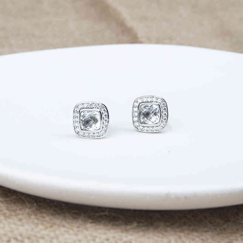 Designers Red Earring Designer Stud Garnet Jewelry Luxury 7mm Womens Earings Studs Orecchini Zircon Fashion Design Women Wedding Stud
Designers Red Earring Designer Stud Garnet Jewelry Luxury 7mm Womens Earings Studs Orecchini Zircon Fashion Design Women Wedding Stud