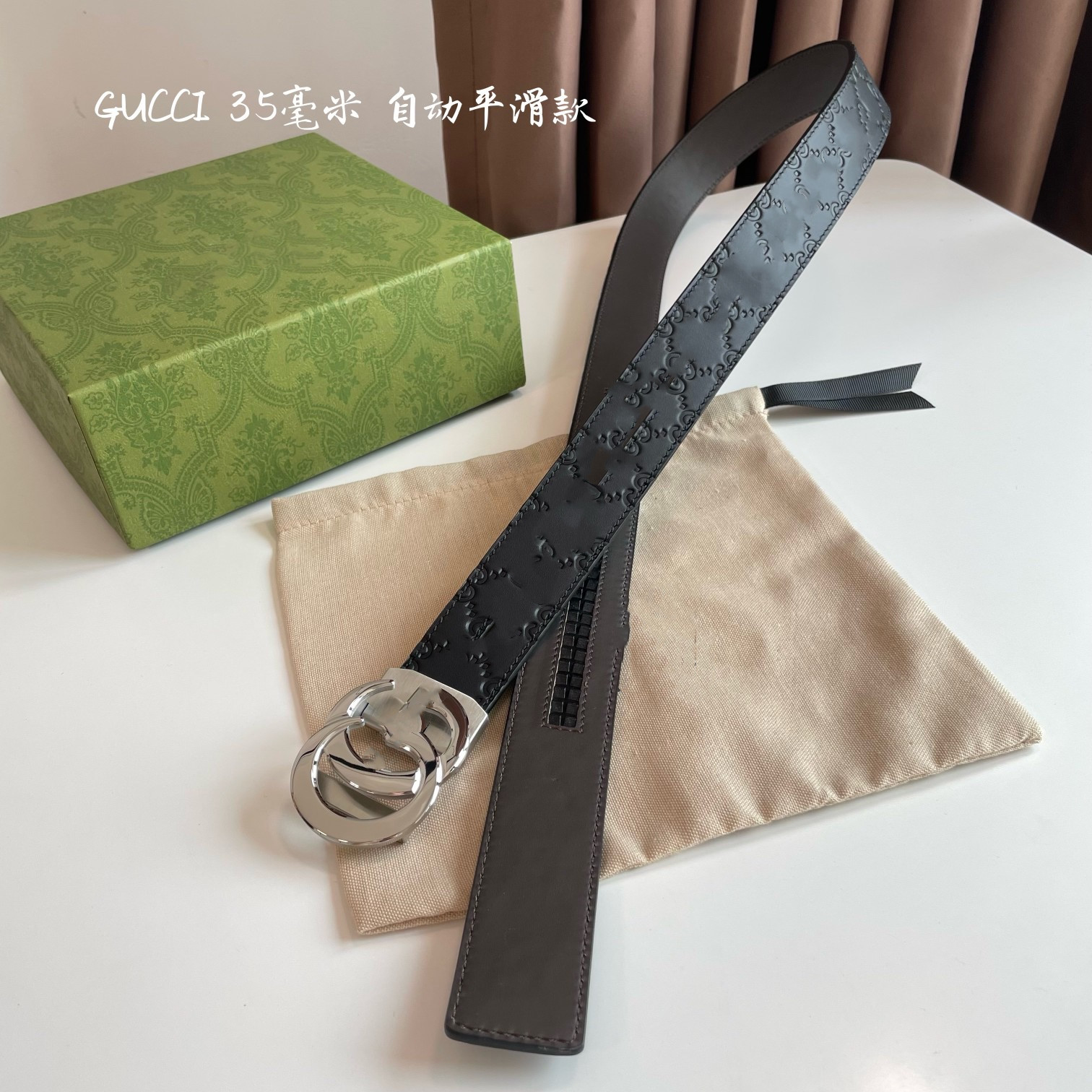 Designer Belt Gold Silver Buckle Genuine Cowhide Letters Style for Man Woman Waistband Belts Width 2.4cm 2 Color Good Quality, Customize
Designer Belt Gold Silver Buckle Genuine Cowhide Letters Style for Man Woman Waistband Belts Width 2.4cm 2 Color Good Quality, Customize