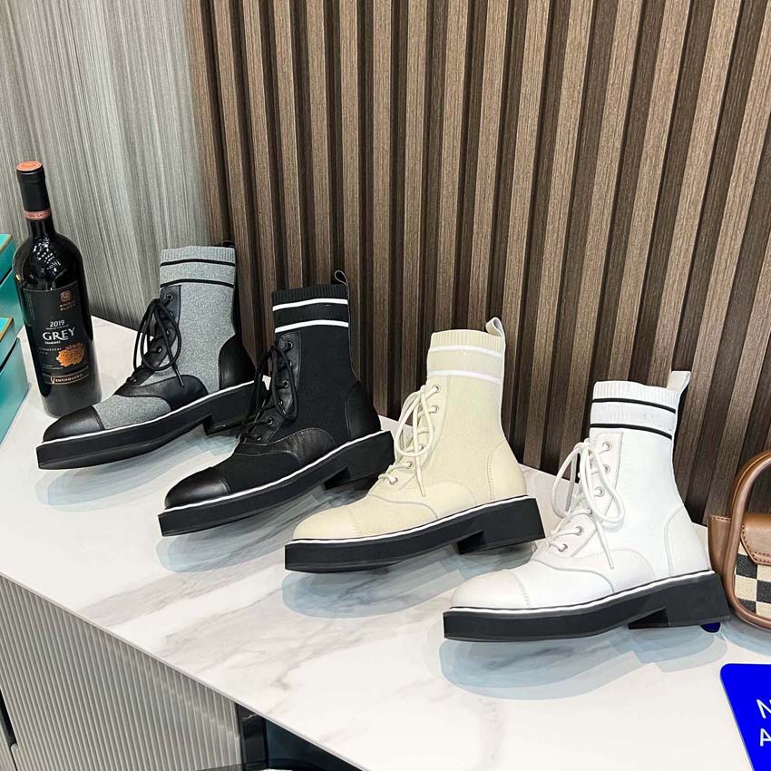 Women Designer Boots Knitted Stretch Martin Black Leather Knight Women Short Boot Design Casual Shoes Luxurys with box, #9
Women Designer Boots Knitted Stretch Martin Black Leather Knight Women Short Boot Design Casual Shoes Luxurys with box, #9
