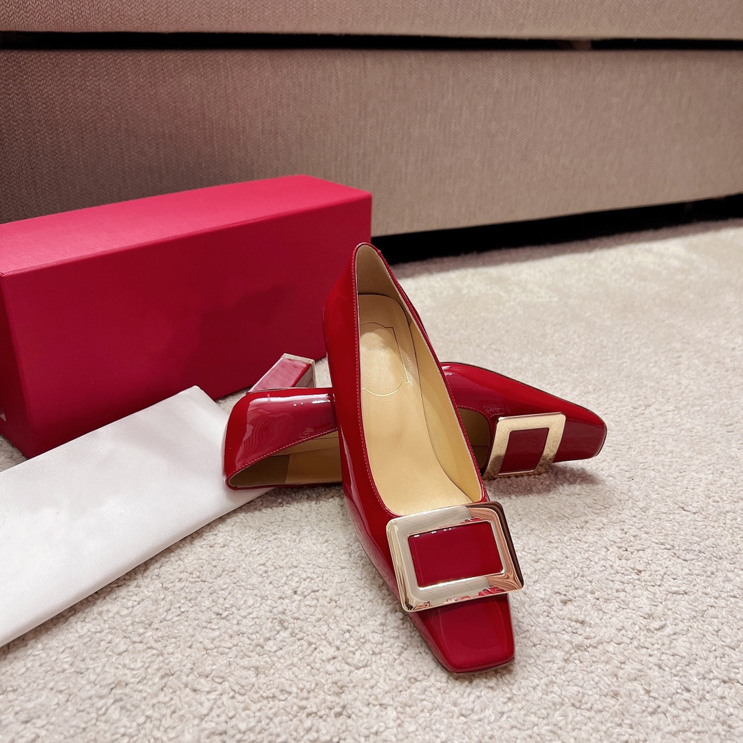 Belle Pumps Designer Belle Vivier Dress Shoes Metal Buckle Pump Women Leather Wedding Heels Fashion Elegant Size 35-40, Customize
Belle Pumps Designer Belle Vivier Dress Shoes Metal Buckle Pump Women Leather Wedding Heels Fashion Elegant Size 35-40, Customize