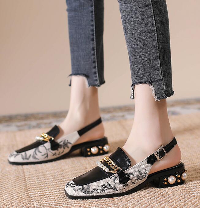 Designer France Gladiator Women chunky heels Sandals Embroidery Vintage squareToes Buckle Strap low heel 2.5 cm Summer Dress Sandal girls sandal simple, Brown
Designer France Gladiator Women chunky heels Sandals Embroidery Vintage squareToes Buckle Strap low heel 2.5 cm Summer Dress Sandal girls sandal simple, Brown