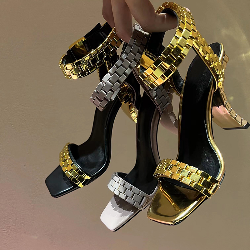 Top luxury fashion metal heel sandals women's gold strap decorative fashion show sexy banquet party shoes designer 10cm square high heels, Black
Top luxury fashion metal heel sandals women's gold strap decorative fashion show sexy banquet party shoes designer 10cm square high heels, Black