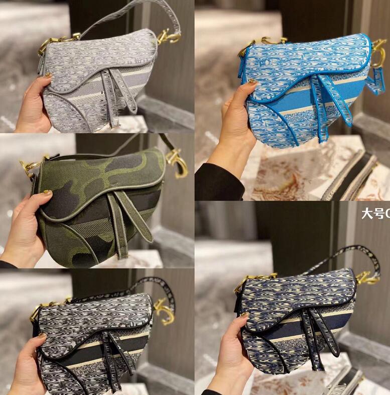 Classic Saddle Totes Luxury Bags Embroidery Handbag Street Trend Underarm Bag Women's Canvas Screen Printing Messenger Shoulder Purse, No bag
Classic Saddle Totes Luxury Bags Embroidery Handbag Street Trend Underarm Bag Women's Canvas Screen Printing Messenger Shoulder Purse, No bag