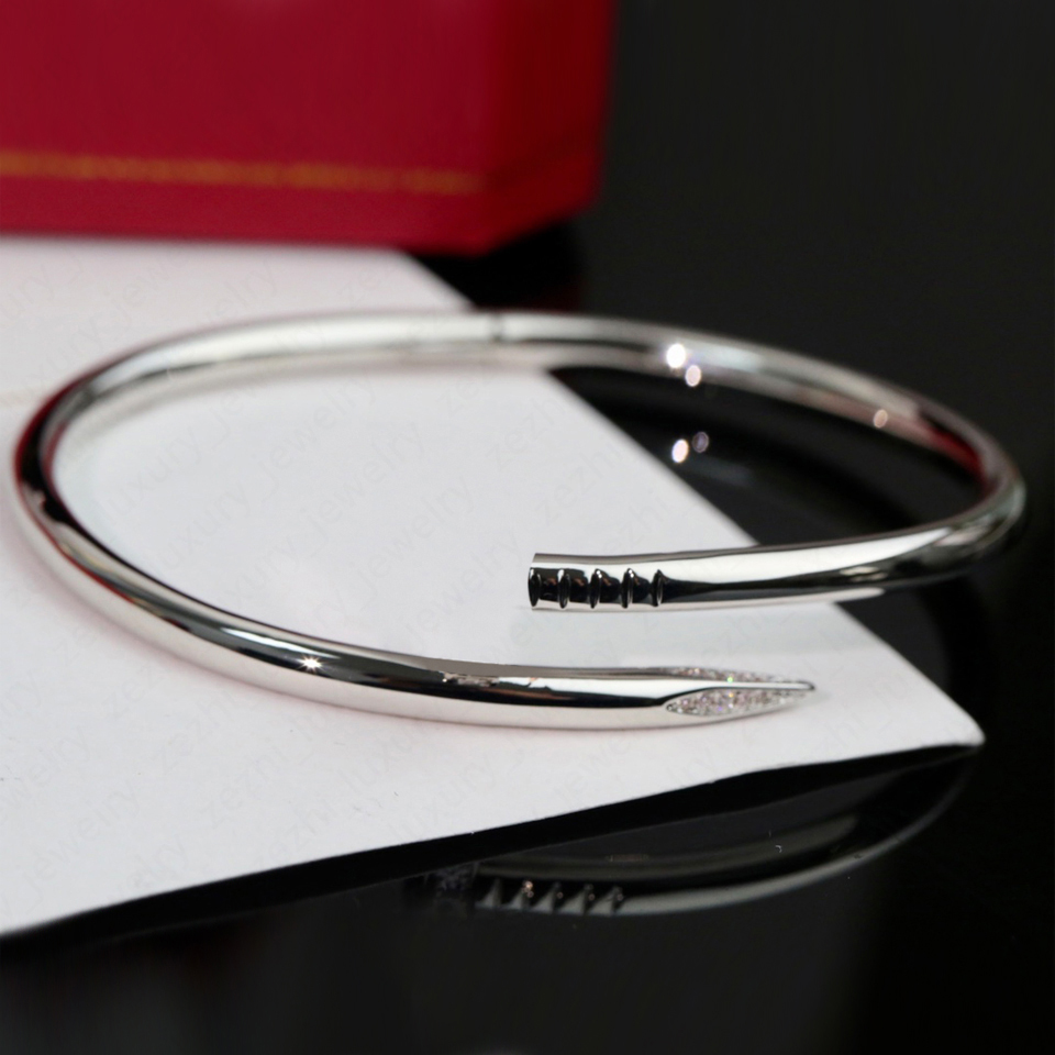 Carti Bracelet Luxu… - image