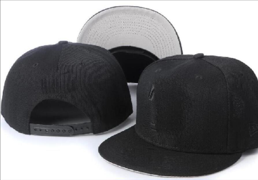 2023 American Baseball CINCINNATI Snapback BOS T Hats 32 Teams Luxury Designer embroidery Casquette Sports Hat Strapback Snap Back Adjustable Cap A2, 20
2023 American Baseball CINCINNATI Snapback BOS T Hats 32 Teams Luxury Designer embroidery Casquette Sports Hat Strapback Snap Back Adjustable Cap A2, 20