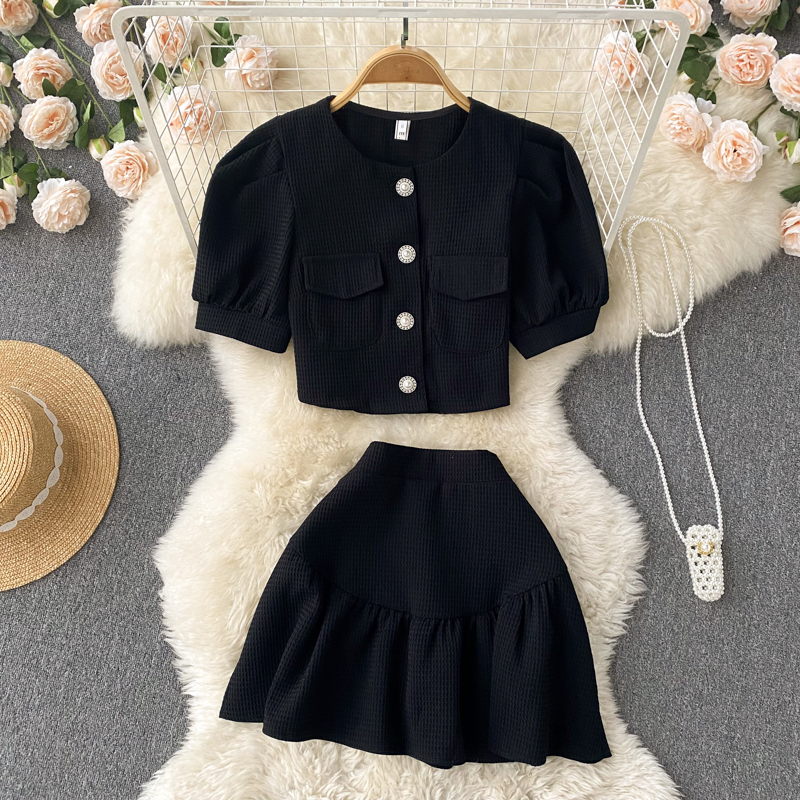 Korean Style Women Summer Two Piece Dress Sets Single Breasted Solid Elastic Waist Mini Skirt Ladies A Line Casual Chic Sets 2022, Black
Korean Style Women Summer Two Piece Dress Sets Single Breasted Solid Elastic Waist Mini Skirt Ladies A Line Casual Chic Sets 2022, Black