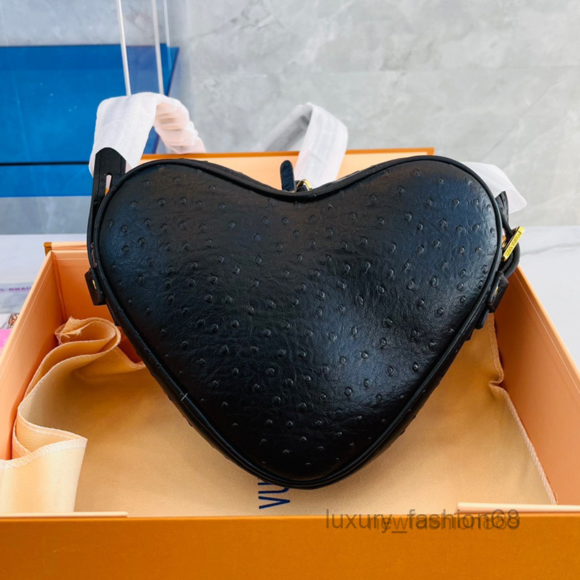 Designer Bags Shoulder Bag Women Handbags Purse Cro Body Shoulder Handbag Leather Fashion Crobody Meenger 10 Color Chain Heart 02 top qualit, Customize
Designer Bags Shoulder Bag Women Handbags Purse Cro Body Shoulder Handbag Leather Fashion Crobody Meenger 10 Color Chain Heart 02 top qualit, Customize