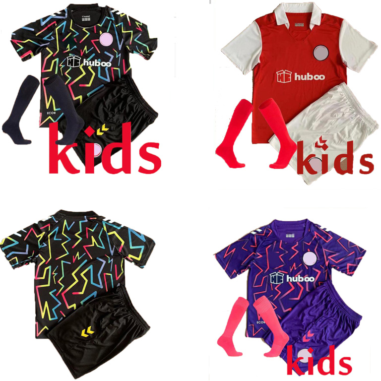 22 23 Bristol City soccer jerseys FC PATERSON WELLS SEMENYO MARTIN WEIMANN Home Red football shirts MAWSON KALAS MASSENGO Away Black men kids Kits Uniforms
22 23 Bristol City soccer jerseys FC PATERSON WELLS SEMENYO MARTIN WEIMANN Home Red football shirts MAWSON KALAS MASSENGO Away Black men kids Kits Uniforms