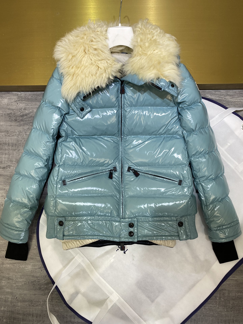 Luxury France Mens down jacket Letter Monclair Logo Knitted women Parkas Panel Casual coats Bomber jackets Designers Men S Clothing00088
Luxury France Mens down jacket Letter Monclair Logo Knitted women Parkas Panel Casual coats Bomber jackets Designers Men S Clothing00088