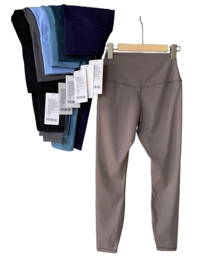 Yoga lu Align Outfits Gym Workout Clothes Running Tights Seamless Leggings Pants 15 Piece Colors Hidden Pockets Fitness Joggers For Women Indoor Outdoor Sports, Black
Yoga lu Align Outfits Gym Workout Clothes Running Tights Seamless Leggings Pants 15 Piece Colors Hidden Pockets Fitness Joggers For Women Indoor Outdoor Sports, Black