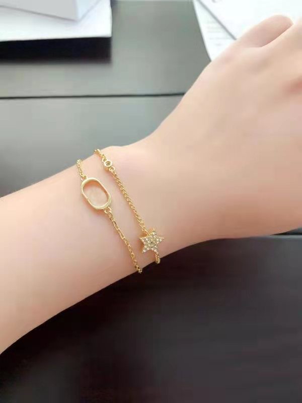 Christmas Gifts High Quality Bracelet strands Set Wedding Statement Jewelry Bracelet Hardcover
Christmas Gifts High Quality Bracelet strands Set Wedding Statement Jewelry Bracelet Hardcover