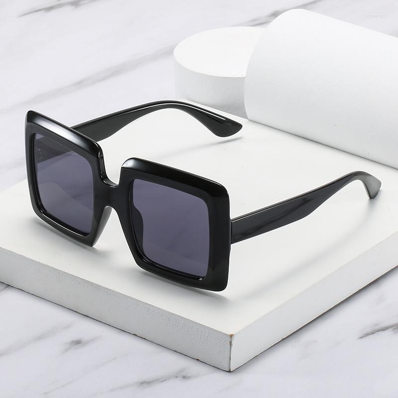 Sunglasses Vintage Oversized Square Gradient For Women Leopard Brown Uv400 Sun Glasses Men Chic Shades
Sunglasses Vintage Oversized Square Gradient For Women Leopard Brown Uv400 Sun Glasses Men Chic Shades