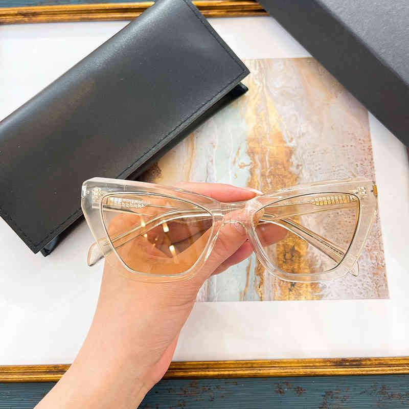 Sunglasses Luxury Eye Small Frame Women/Men SL466 Designer Vintage Simple Leopard Print Glasses UV400
Sunglasses Luxury Eye Small Frame Women/Men SL466 Designer Vintage Simple Leopard Print Glasses UV400