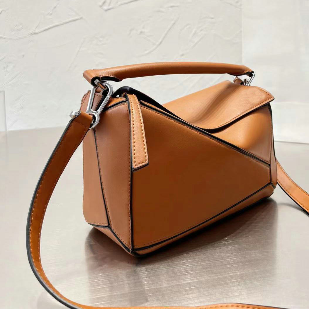 Diamond Lattice Women Shoulder Bag Solid Color Crossbody Fashion Brand Handbag And Purses 100% Genuine Leather Shopping Cell Phone Bag, 02
Diamond Lattice Women Shoulder Bag Solid Color Crossbody Fashion Brand Handbag And Purses 100% Genuine Leather Shopping Cell Phone Bag, 02