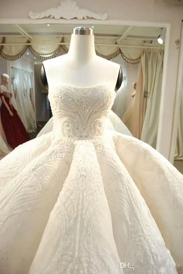 Simple Ball Gown Wedding Dresses Bridal Lace Sequins Applique Strapless Ruffles Sweep Train Custom Made Plus Size Garden Satin Vestidos De Novia