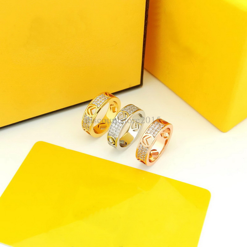 Europe America Fashion Style Ring Men Lady Women Brass 18K Gold Engraved Letter F Full Diamond Lovers Rings Size US6-US9
Europe America Fashion Style Ring Men Lady Women Brass 18K Gold Engraved Letter F Full Diamond Lovers Rings Size US6-US9