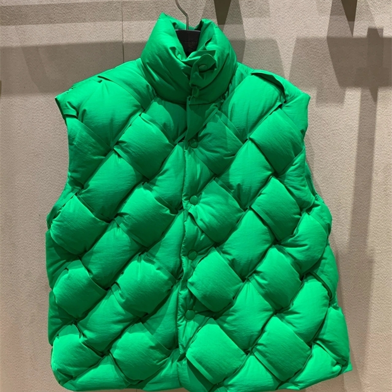 Women's Vests Winter Fashion Woven Pattern Warm Down Vest Jacket Female Green LooseFitting Rabbit Fur Cotton Sleeveless Vests Ladies 220827