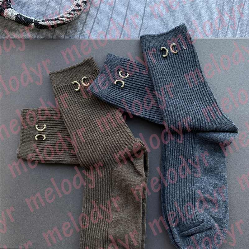 High Elastic Long Socks Home Clothing Womens Skateboard Stockings Metal Letter Sport Stocking Breathable Socks
High Elastic Long Socks Home Clothing Womens Skateboard Stockings Metal Letter Sport Stocking Breathable Socks