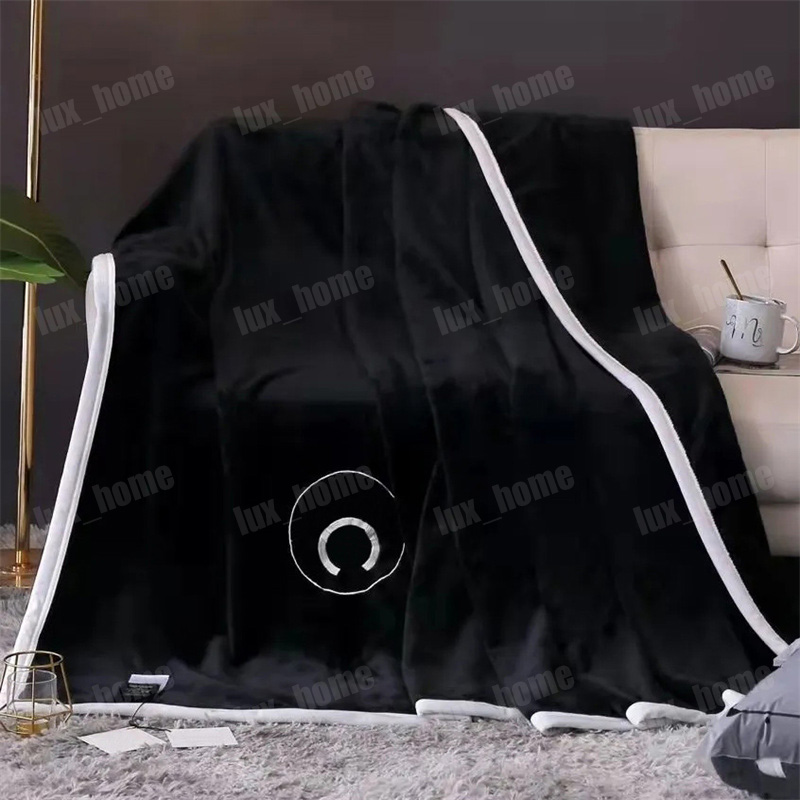 Designer Blankets Luxury Brand Coral Fleece Blanket Women Mens Home Travel Throw Summer Air Conditioner Blanket Lunch Break Blankets