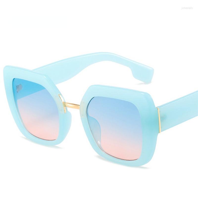Sunglasses Fashion Square Colorful Women Retro Shades UV400 Gradient Men Trending Blue Pink Sun Glasses
Sunglasses Fashion Square Colorful Women Retro Shades UV400 Gradient Men Trending Blue Pink Sun Glasses