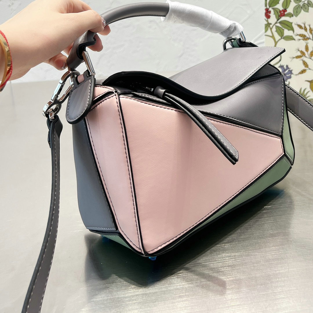 Luxury Stitching female bag Women Fashionable Shoulder Bags New Messenger Bag Handbag Crossbody Designe GRACEFUL 100% Genuine leather, 04
Luxury Stitching female bag Women Fashionable Shoulder Bags New Messenger Bag Handbag Crossbody Designe GRACEFUL 100% Genuine leather, 04