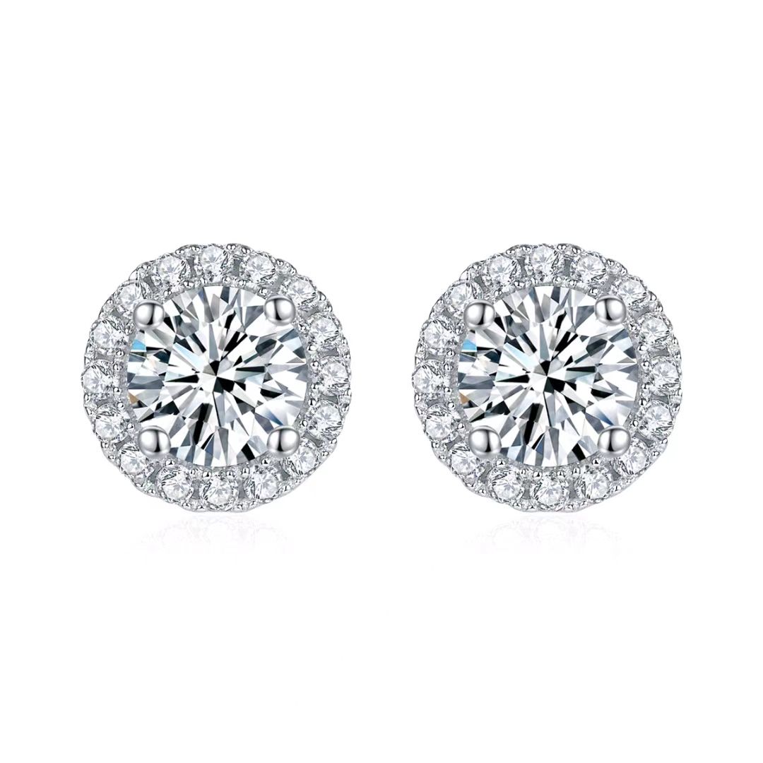 Women Jewelry Stud Earring 18K White Gold Plated 925 Sterling Silver Earrings with Moissanite Stones
Women Jewelry Stud Earring 18K White Gold Plated 925 Sterling Silver Earrings with Moissanite Stones