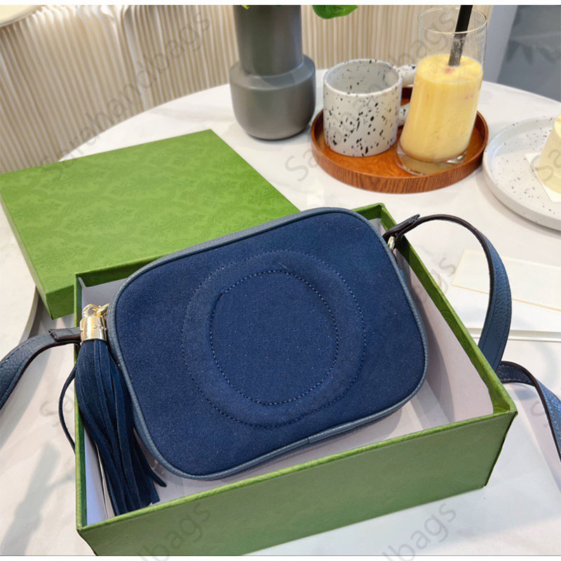 Womens cross body shoulder bag designer suede two letter camera bag winter velvet lady temperament handbag high quality, G4
Womens cross body shoulder bag designer suede two letter camera bag winter velvet lady temperament handbag high quality, G4