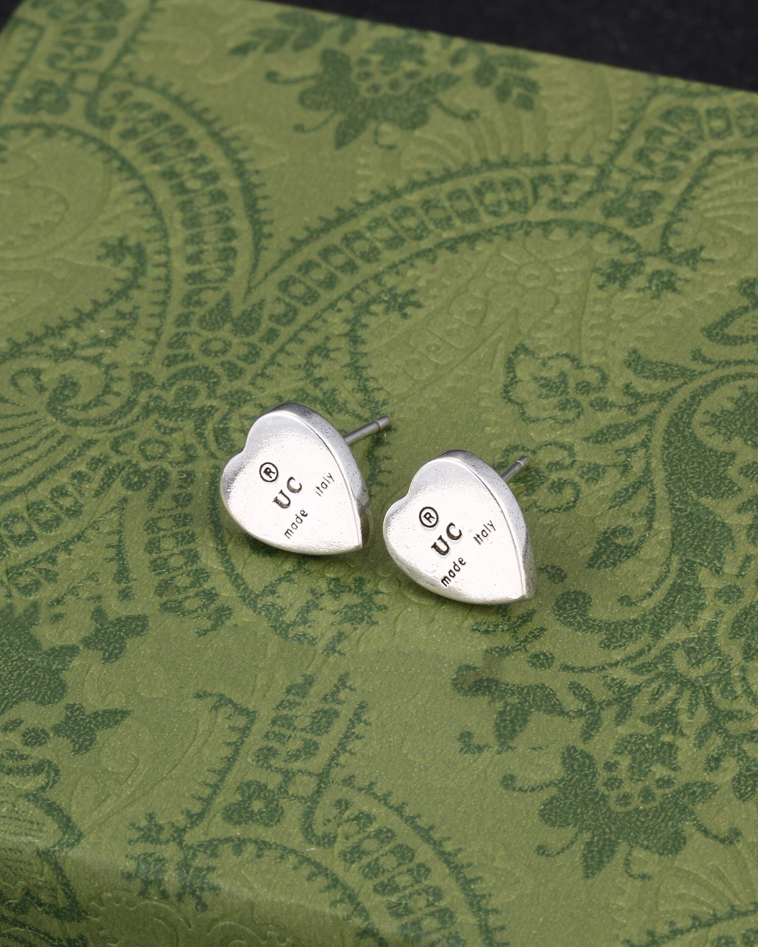 Heart Shaped Women's High Quality Stud Earrings Couple Jewelry Gifts Women's Accessories3
Heart Shaped Women's High Quality Stud Earrings Couple Jewelry Gifts Women's Accessories3