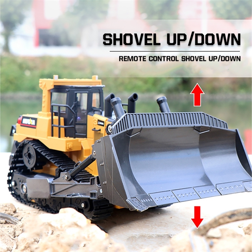 Electric RC Car Huina 1569 Rc Bulldozer 1 16 rc Truck Remote Control Excavator 8Channels Radio Engineering Vehicle Toys for Boys 220829