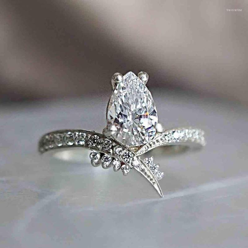 Wedding Rings Arrivel White Crystals Zircon Crown For Women Jewelry Water-Drop Female Engagement Ring Gifts
Wedding Rings Arrivel White Crystals Zircon Crown For Women Jewelry Water-Drop Female Engagement Ring Gifts