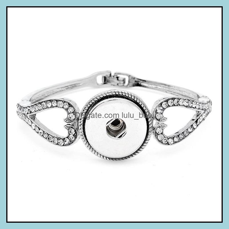 Charm Bracelets Heart Snap Bracelet Link Bangles Charms Metal Bracelets For Women Fit 18Mm Snaps Button Jewelry Drop Delivery Lulubaby Dh1Fe
Charm Bracelets Heart Snap Bracelet Link Bangles Charms Metal Bracelets For Women Fit 18Mm Snaps Button Jewelry Drop Delivery Lulubaby Dh1Fe