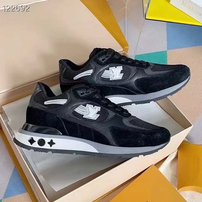 RUN AWAY Trainer Men Shoes Designer Sneakers Since 1854 fashion brand italy shoe size12 model 27
RUN AWAY Trainer Men Shoes Designer Sneakers Since 1854 fashion brand italy shoe size12 model 27