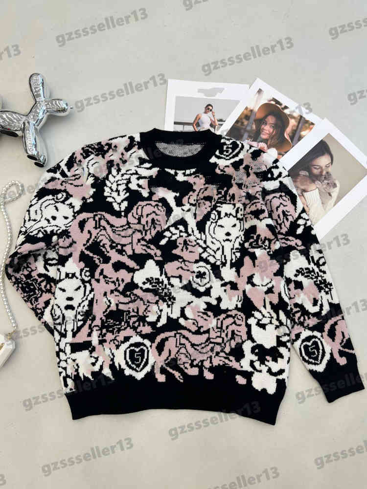 Womens Sweaters Designer Cardigan Knit Sweater CNL Color-blocked Five-pointed Star Lion Wheat Ear Logo Knitted Sweater Tops 0912
Womens Sweaters Designer Cardigan Knit Sweater CNL Color-blocked Five-pointed Star Lion Wheat Ear Logo Knitted Sweater Tops 0912