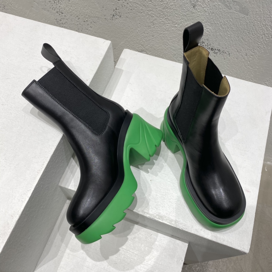 2022 new boots high heels thick soled middle tube spring and autumn popular versatile Martin boots Euro 35-41 US 4-10, Blue
2022 new boots high heels thick soled middle tube spring and autumn popular versatile Martin boots Euro 35-41 US 4-10, Blue
