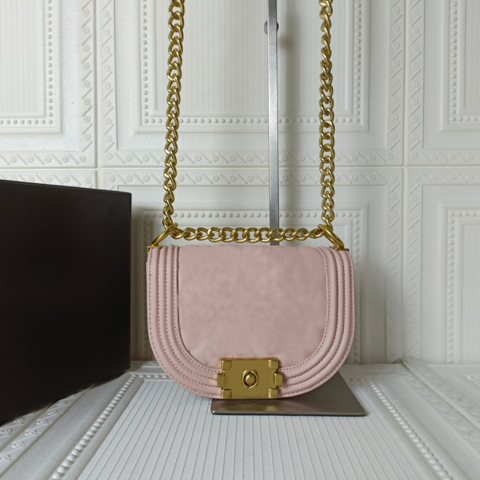 Women Chain metal buckle Shoulder Bags Designers Diamond Lattice Crossbody Bags Suture caviar Leather Daily Storage cosmetic Coin Purse, Pink
Women Chain metal buckle Shoulder Bags Designers Diamond Lattice Crossbody Bags Suture caviar Leather Daily Storage cosmetic Coin Purse, Pink