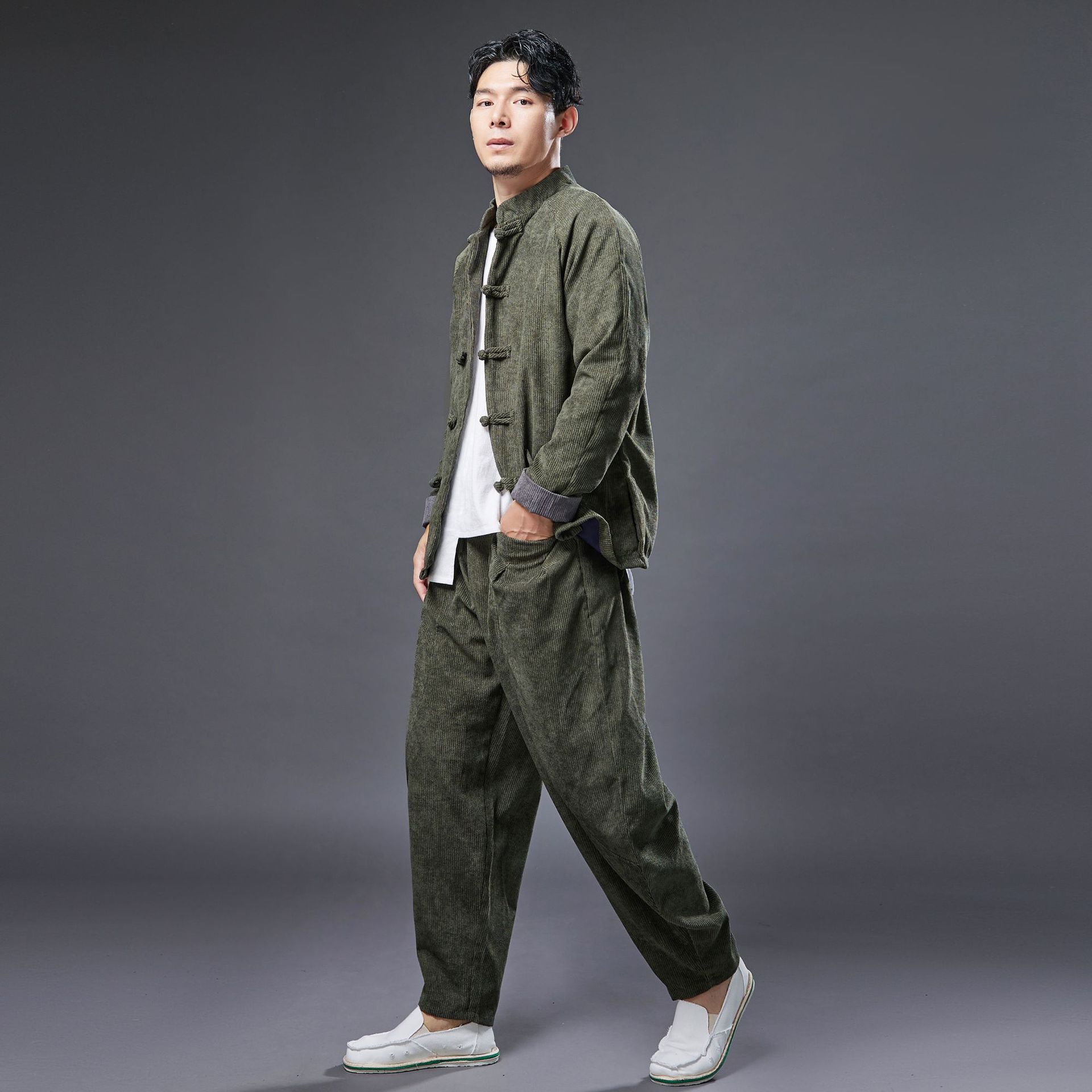 Tang suit ethnic clothing for men Asian Costume Top and Pant set Oriental Traditional wear loose breathable cotton Autumn outfit
