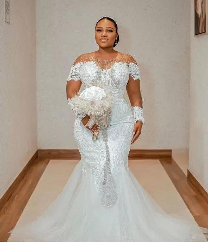 Plus Size Mermaid Wedding Dresses Long Sleeves aso ebi Bridal Gown Jewel Neck Beaded Lace Applique Sweep Train vestido de novia