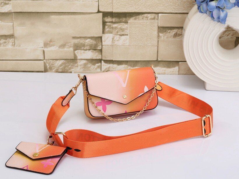 Louiseity Felicies 2pcs set Designer Chain Bags Women Viutonity Mini Shoulder Bag sunrise Pastel gradient color Crossbody Handbag Totes card Coin Purse Wallet, Packaging bag
Louiseity Felicies 2pcs set Designer Chain Bags Women Viutonity Mini Shoulder Bag sunrise Pastel gradient color Crossbody Handbag Totes card Coin Purse Wallet, Packaging bag