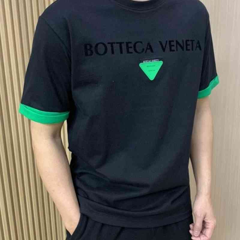 Designer t Shirts Bv' High Level Bottega Ven 2022 New Explosion Bv Inverted Triangle Leather Label Contrast Letters Men and Women Same, Black
Designer t Shirts Bv' High Level Bottega Ven 2022 New Explosion Bv Inverted Triangle Leather Label Contrast Letters Men and Women Same, Black